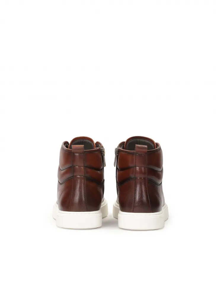Baskets montantes en cuir marron