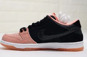 Baskets Nike SB Dunk femme Low