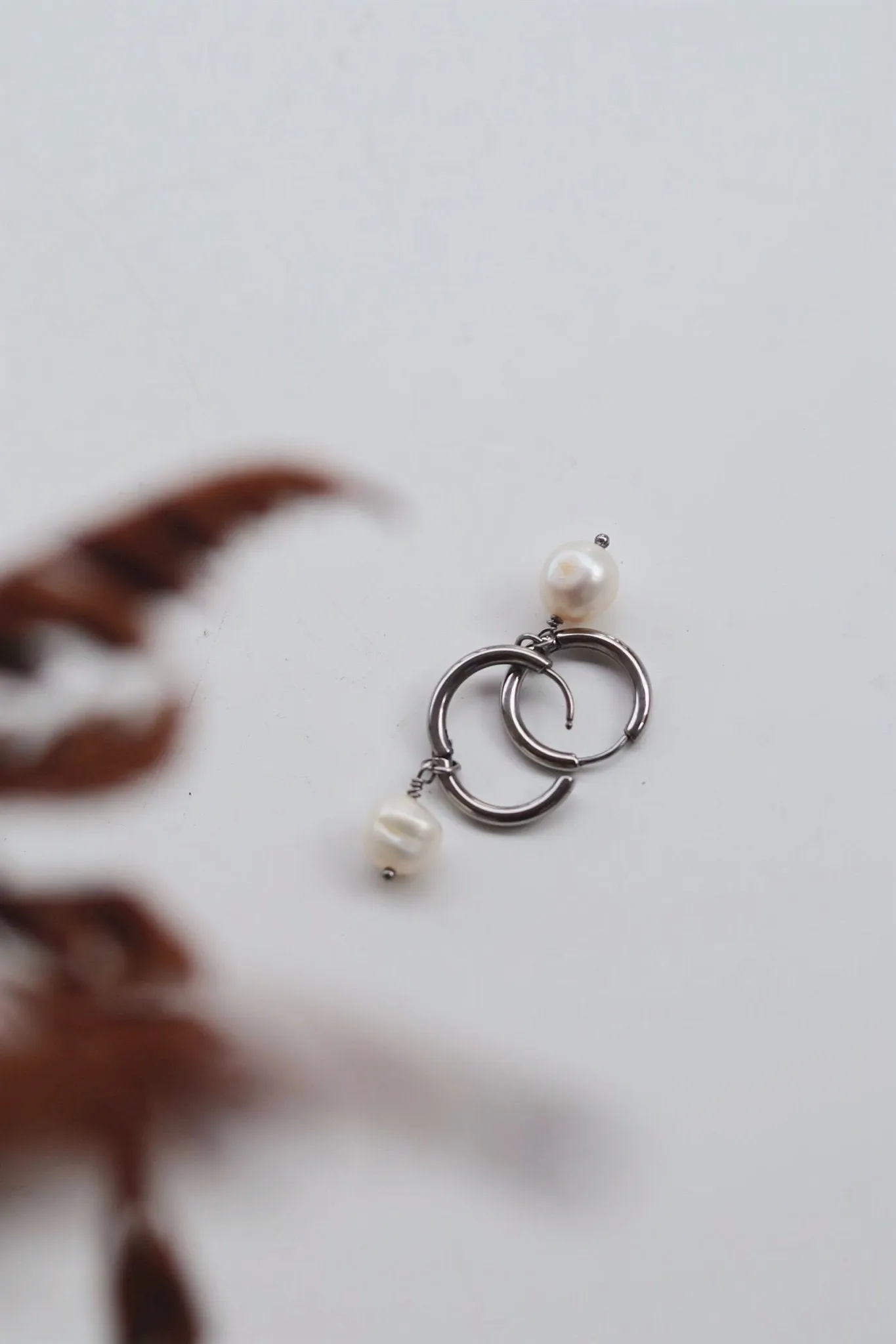 BOUCLES D'OREILLES LOUNA -PLUSIEURS COULEURS-