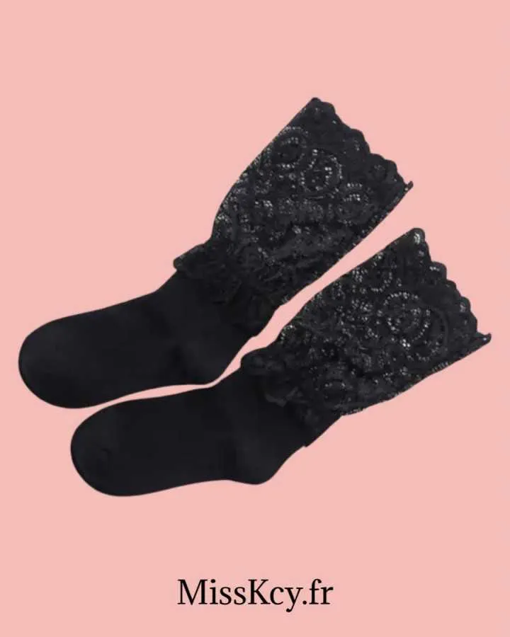 CHAUSSETTES COTON ET DENTELLE NOIR
