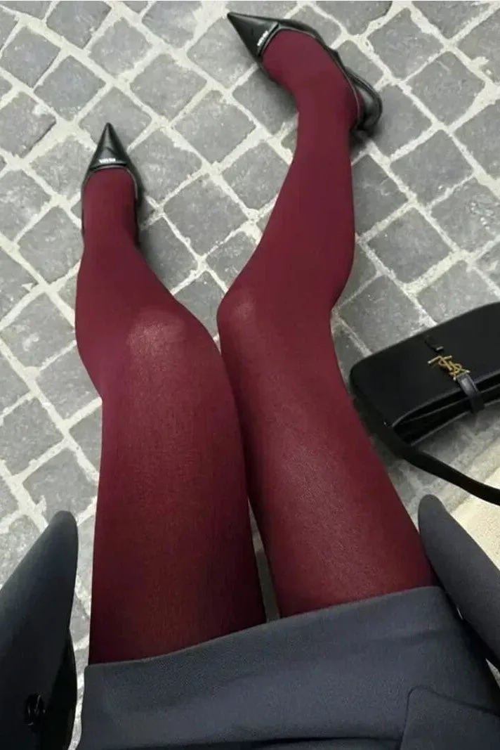 Collants bordeaux élégants