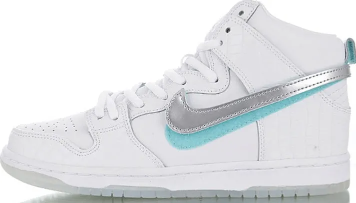 Nike SB Dunk Mid  Femme