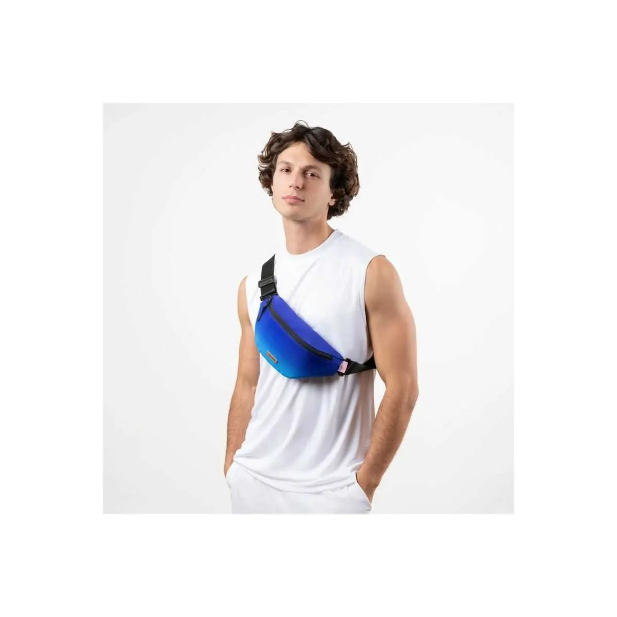 Sac banane réversible Cabaia x JO Paris 2024 sur pecari