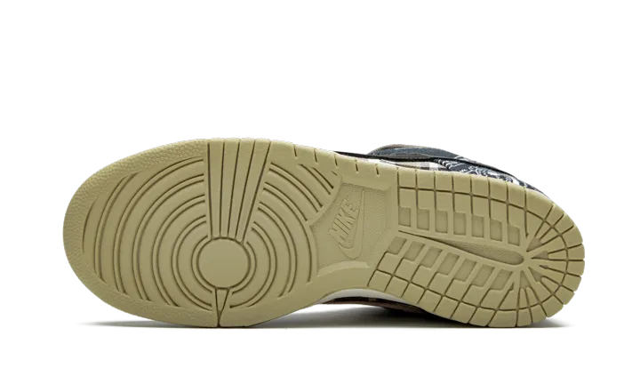 SB Dunk Low “Travis Scott”