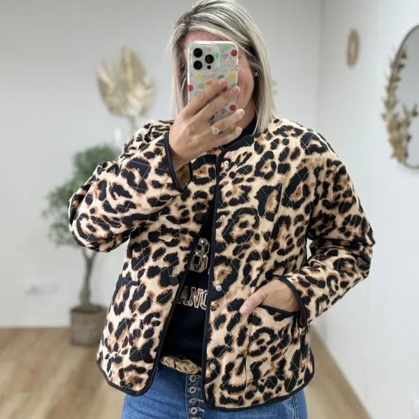 Veste Kery